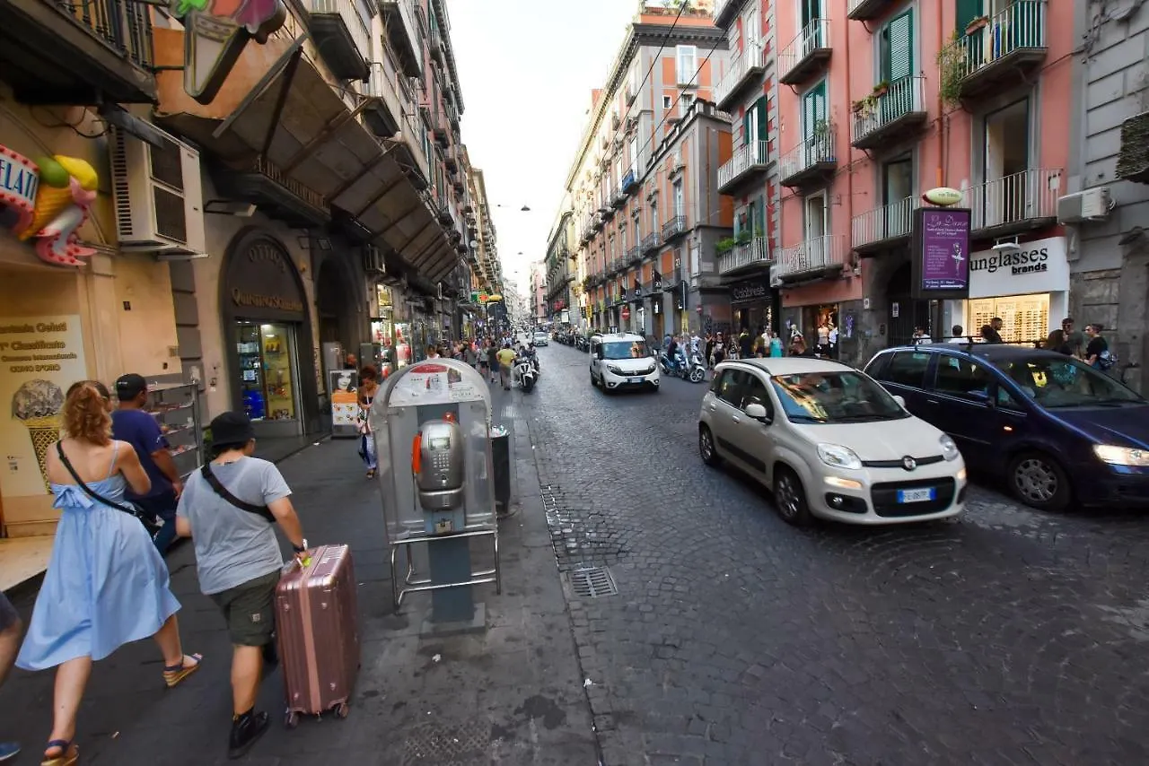 Bed and Breakfast Domus Borbonica Napoli Bed & Breakfast