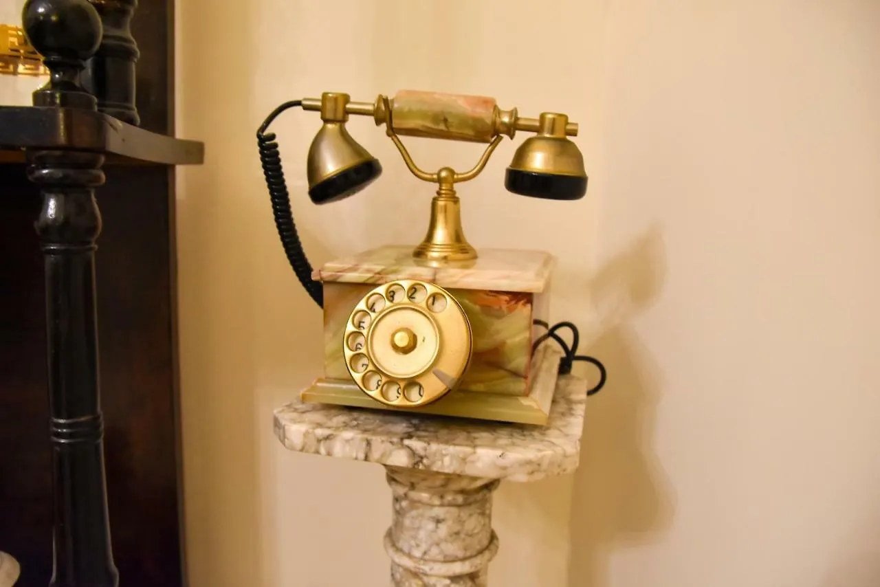 Bed and Breakfast Domus Borbonica Napoli