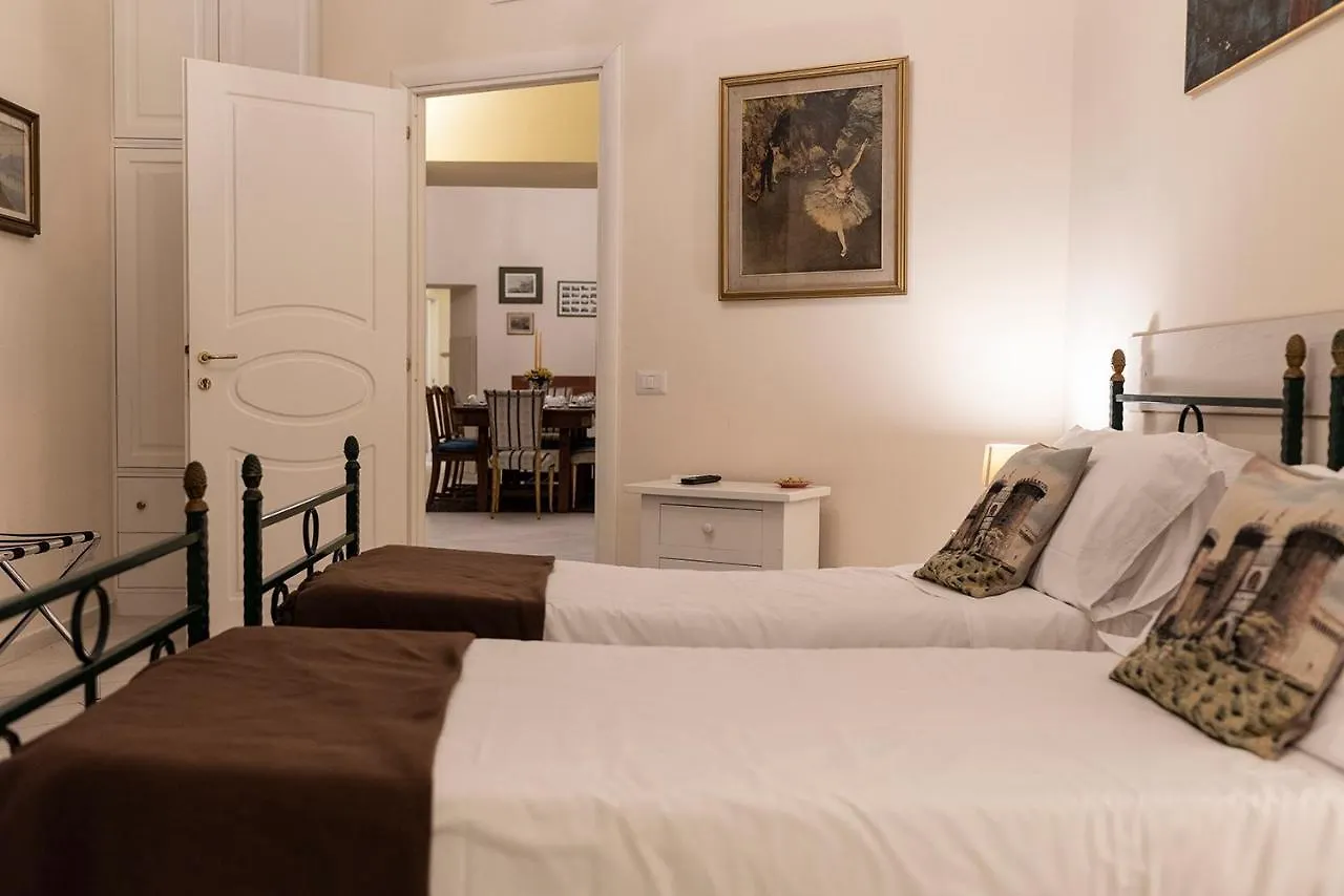 Frühstückspension Bed and Breakfast Domus Borbonica Neapel