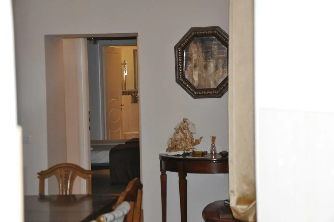 *** Frühstückspension Bed and Breakfast Domus Borbonica Neapel Italien