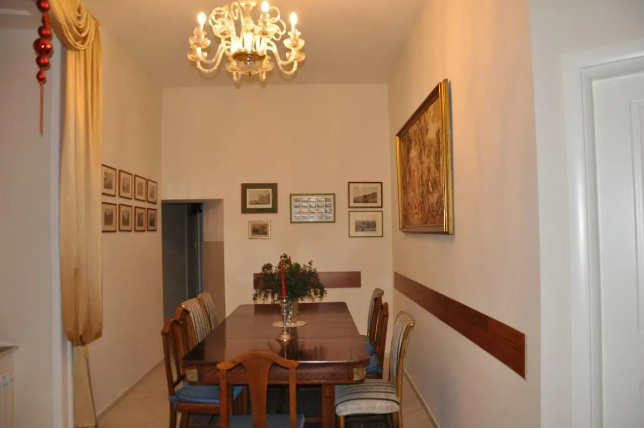 Frühstückspension Bed and Breakfast Domus Borbonica Neapel